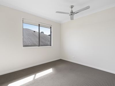 10B Kaplan Street, Oxenford