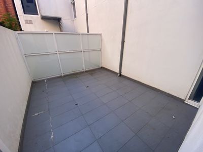 2 / 67 Bathurst Street, Liverpool