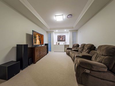 1 Hillcrest Street, Rochedale