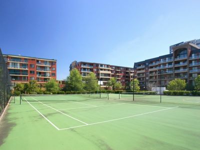 2403 / 177 Mitchell Road, Alexandria