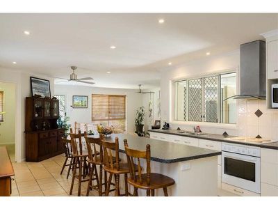 11 Stringybark Court, Tewantin