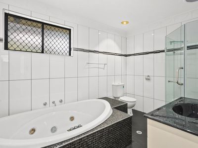 22 Valley Drive, Figtree