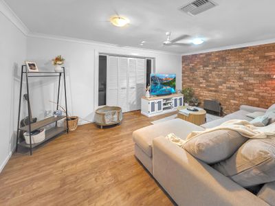 126 York Street, Forbes