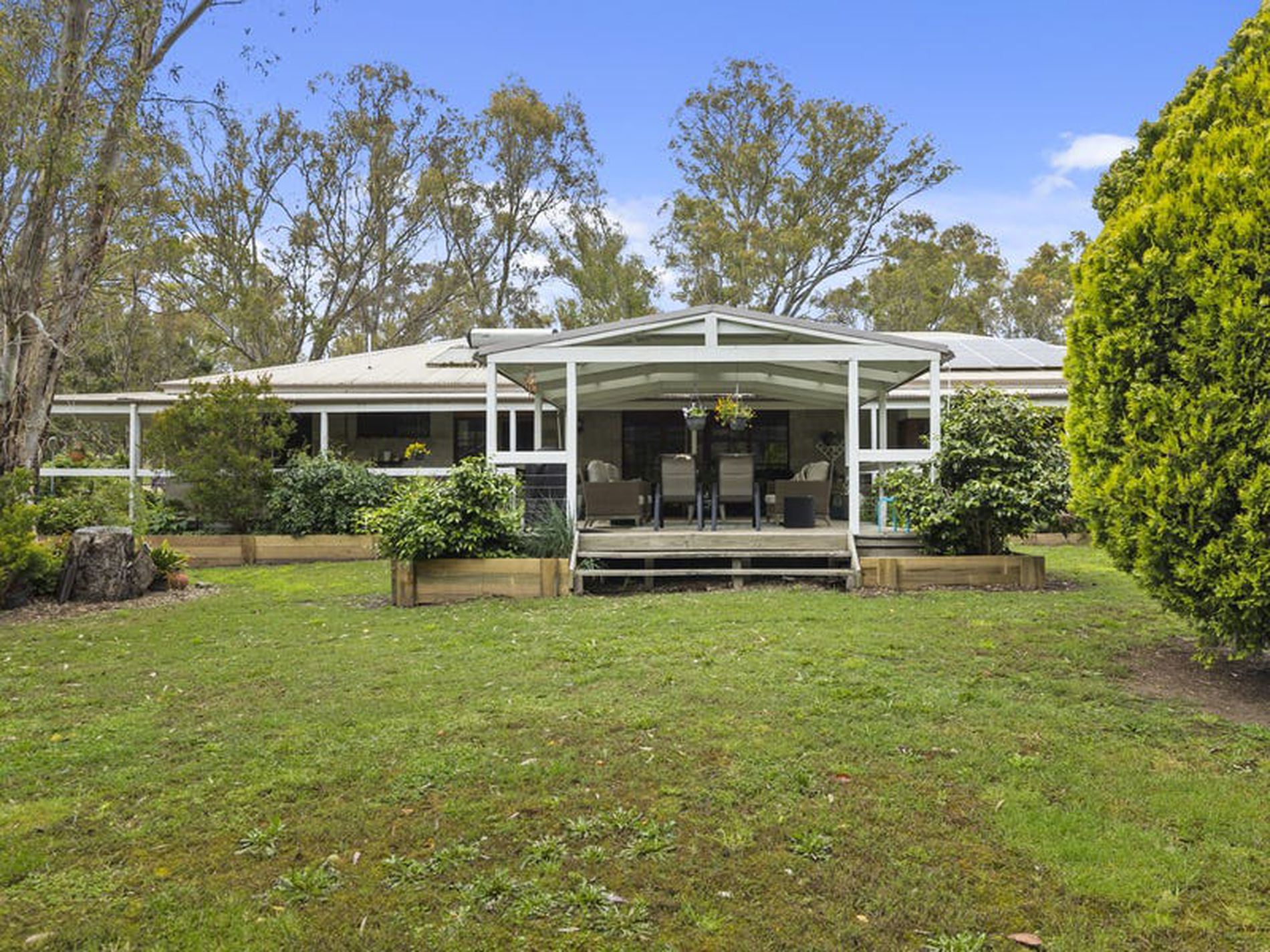 714 Spring Valley Rd, Flowerdale