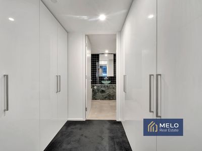 241 / 299 Queen Street, Melbourne