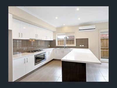 2 / 70-74 Christies Road, Leopold