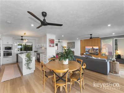 10 Balmoral Drive, Castle Hill