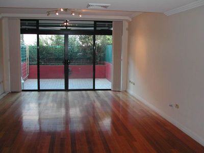 5 / 2A Pyrmont Bridge Road, Pyrmont