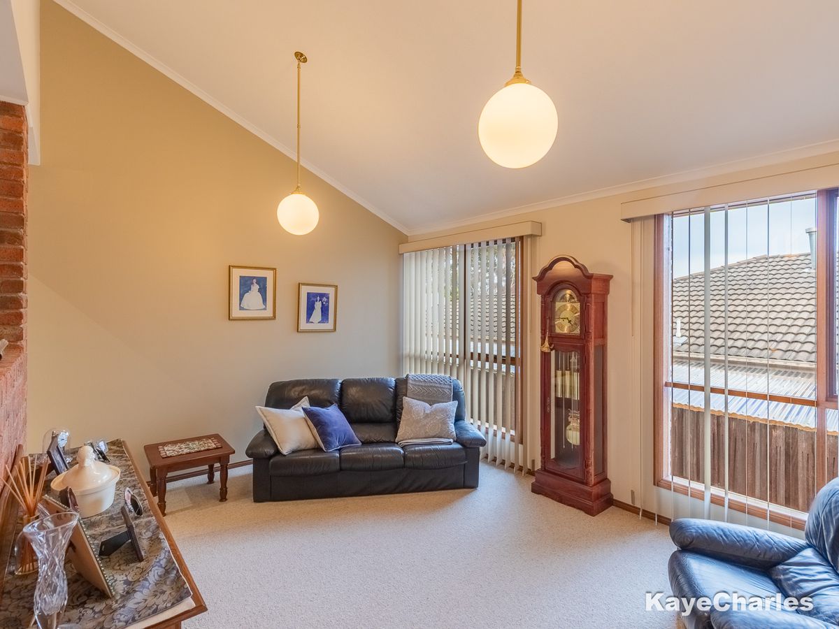 6 Hepburn Court, Berwick
