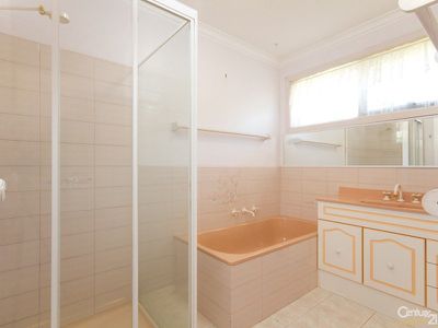 3 / 77 Oaktree Drive, Hampton Park