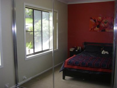 18 Mount Street, Mount Saint Thomas