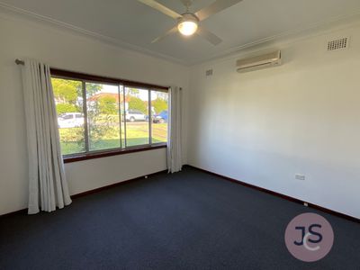 16 Lutana Street, Edgeworth