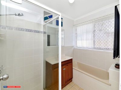 36 Berry Street, Churchill