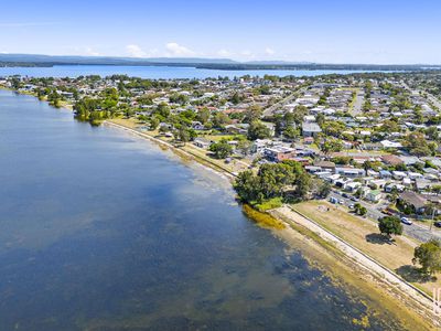 18 Belbowrie Street, Canton Beach