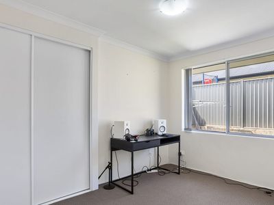 34 Perkins Drive, Clarkson