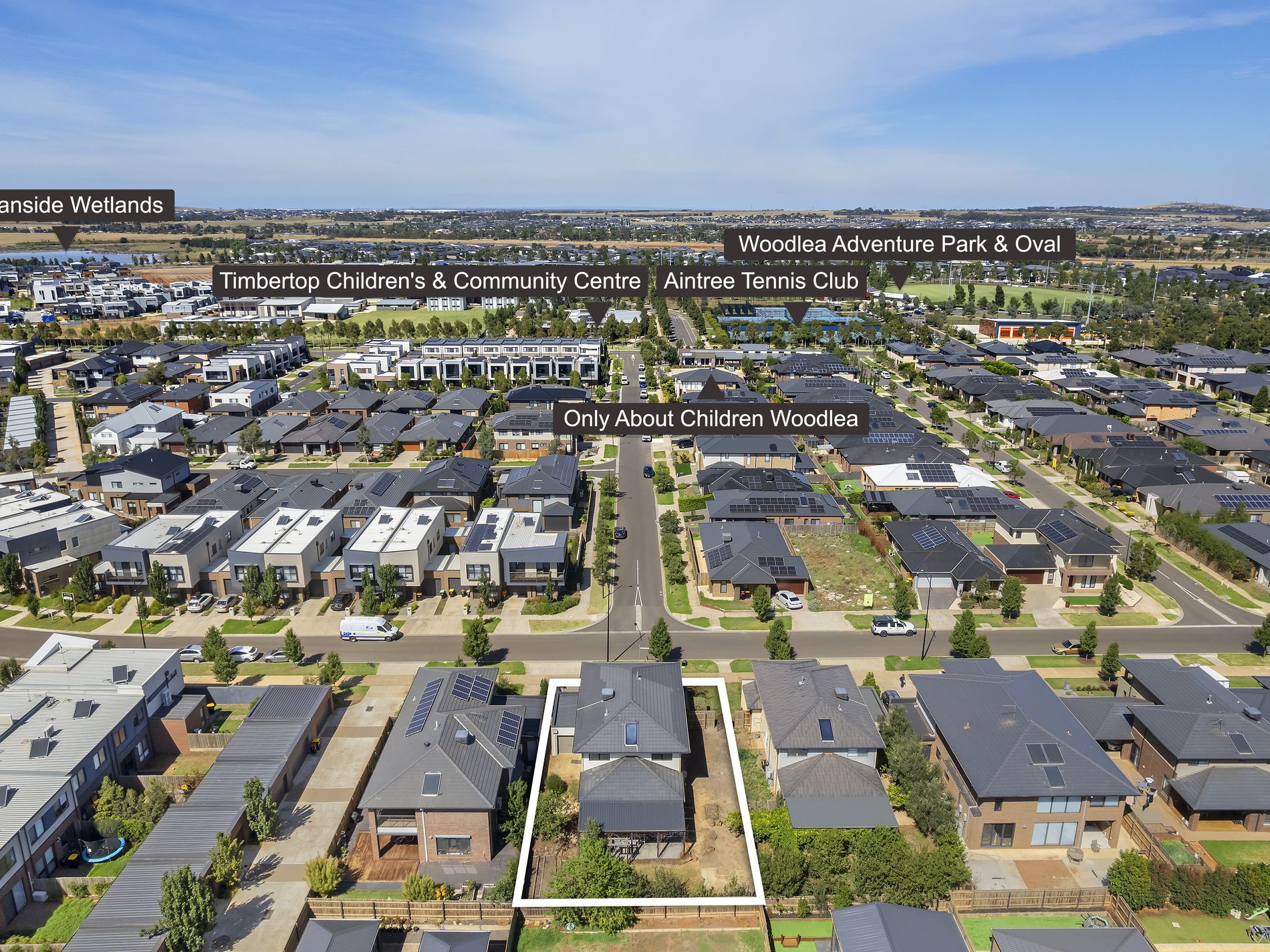 25 Wireless Drive, Aintree