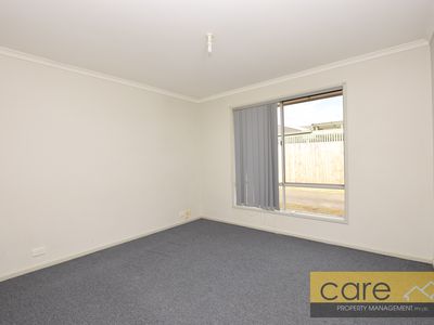 2 / 43 Ivan Crescent, Hampton Park