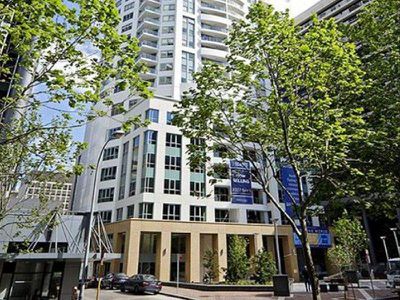 2204 / 77-81 Berry Street, North Sydney