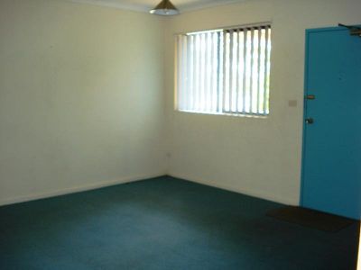 7 / 3 Whitfield Pl, Lake Illawarra