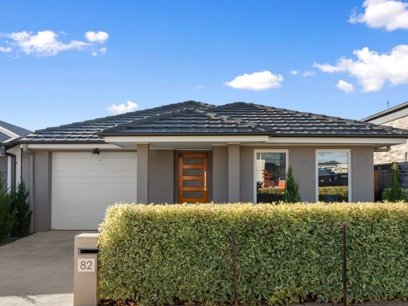 82 Barramundi Street, Throsby