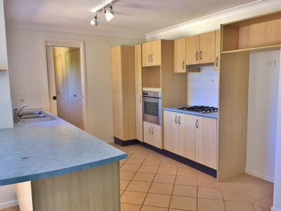 25 Bushland Avenue, Mollymook