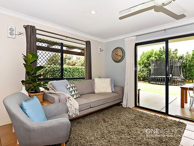24 Vanessa Court, Camira