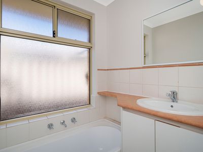 4 / 3 Cottrill Street, Alfred Cove