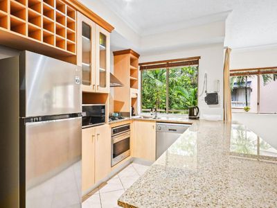 1114 / 2-10 Greenslopes Street, Cairns North