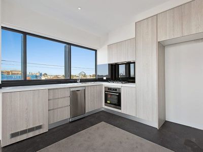 209 / 100 Nicholson Street, Brunswick East