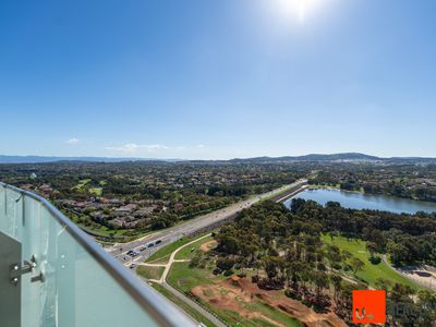 404 / 1 Anthony Rolfe Avenue, Gungahlin