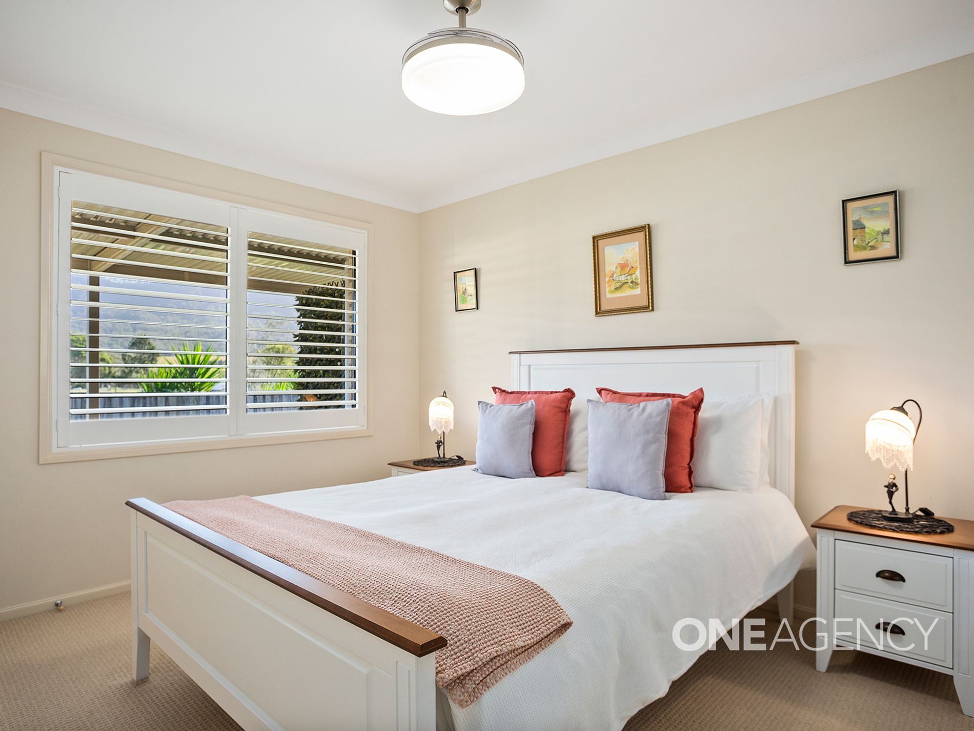 10 Hubbard Avenue, Horsley