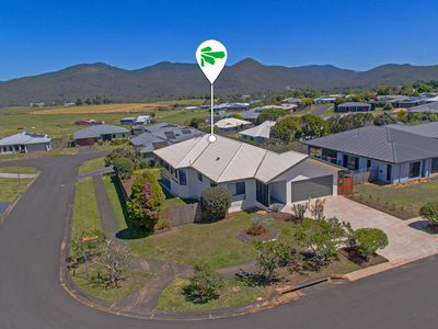 4 Lavender Crescent, Atherton