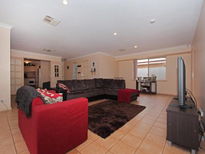 24 Trevaskis Street, Kalgoorlie