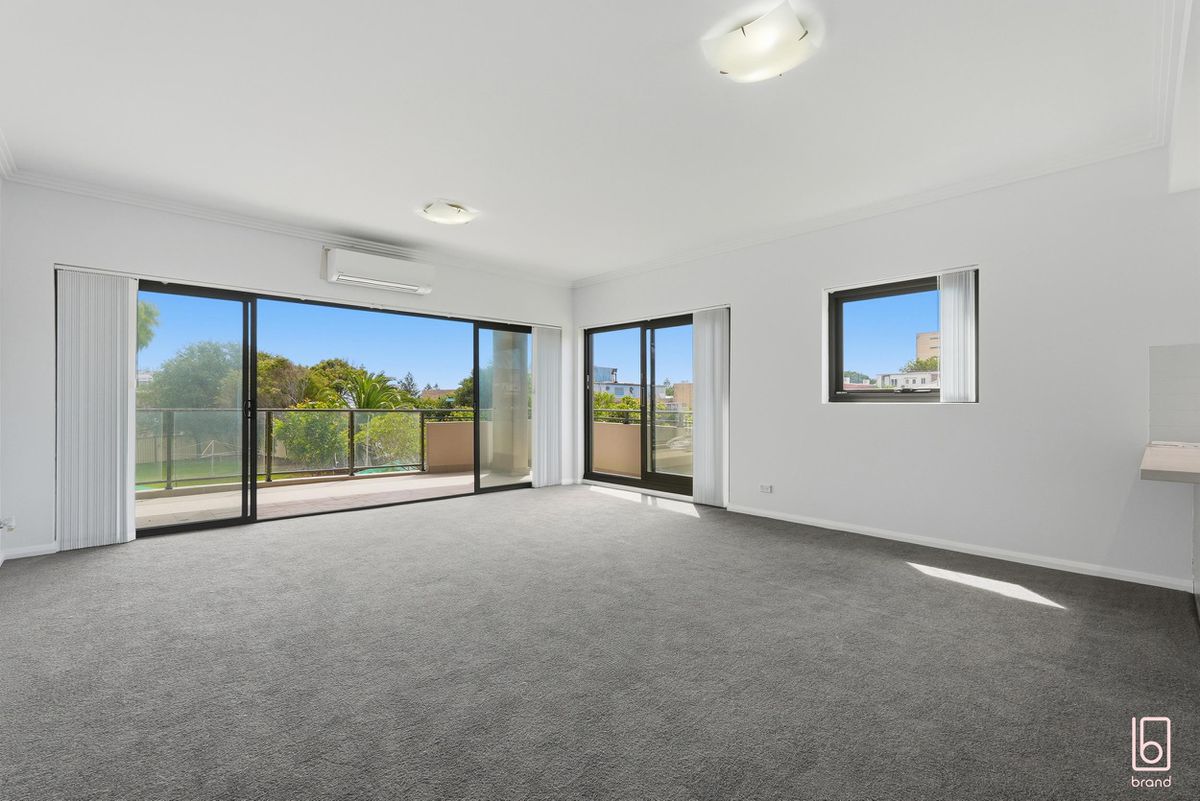 14 / 18-24 Torrens Avenue, The Entrance