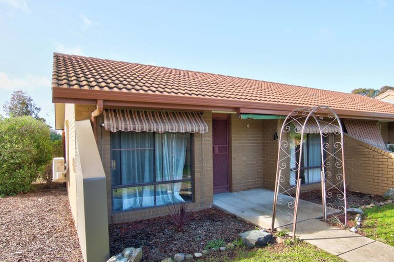 4 Shalom Place, Horsham