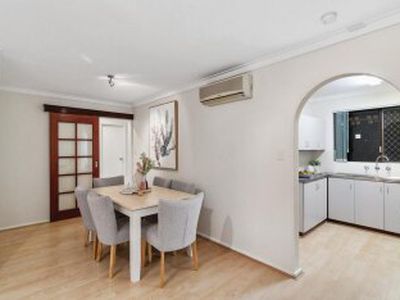 2/215 Royal Street, Yokine