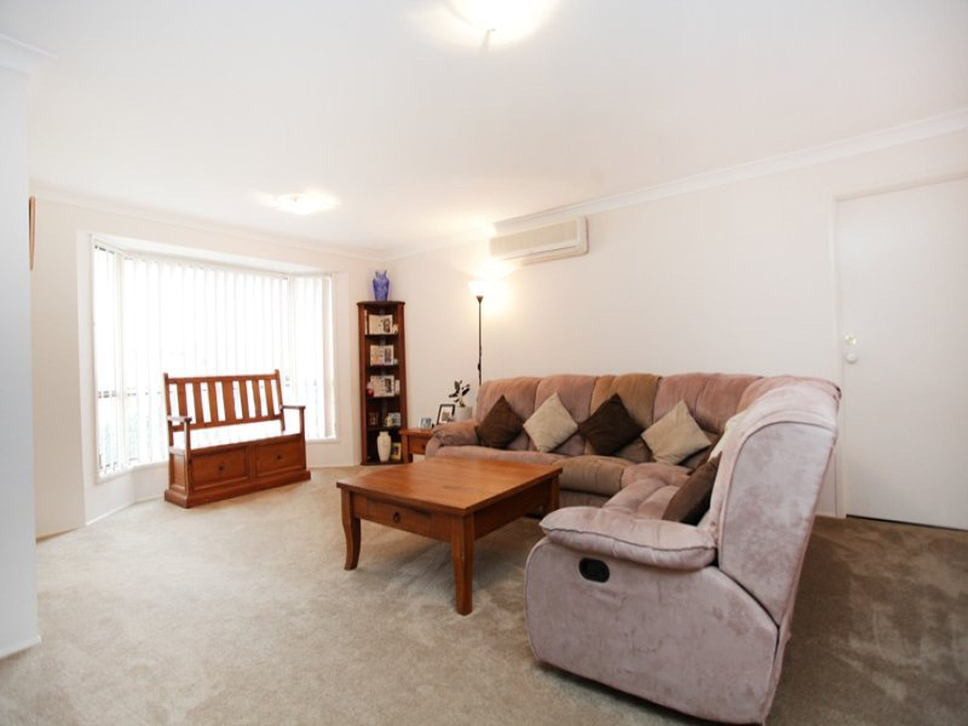 25 Dara Crescent, GLENMORE PARK