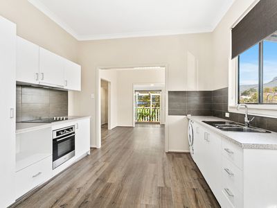 1 / 49 Matthews Street, Wollongong