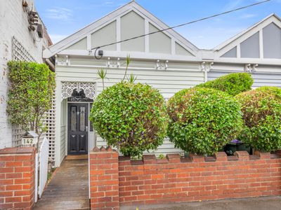 142 North Road, Newport