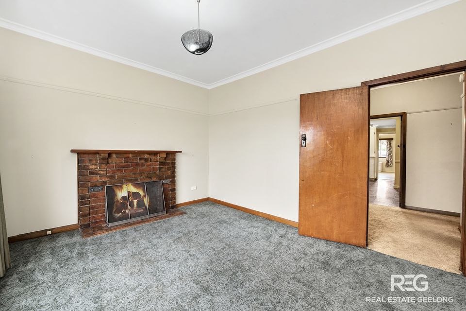 200 ORMOND ROAD, Thomson