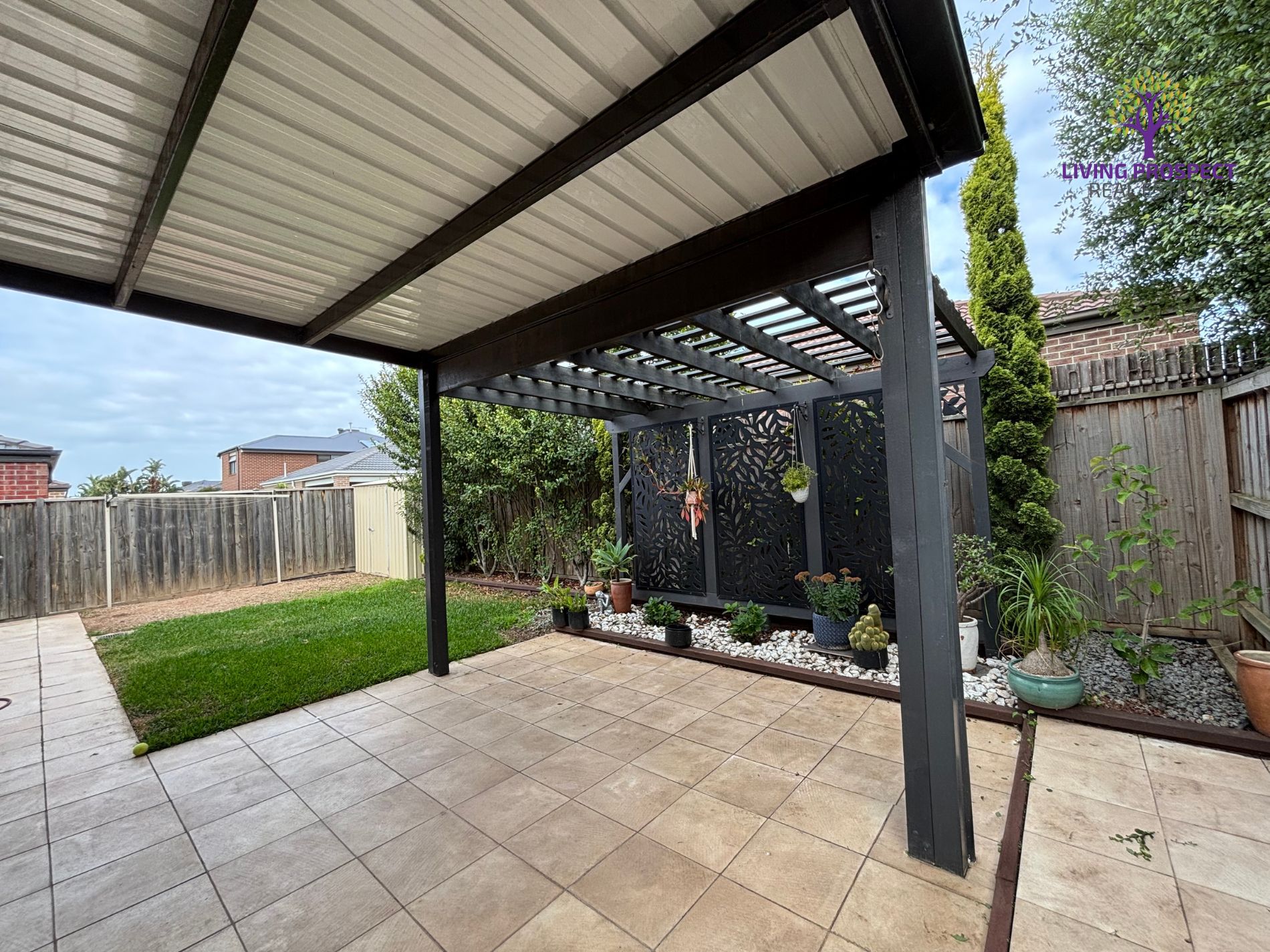 25 Hanover Street, Point Cook