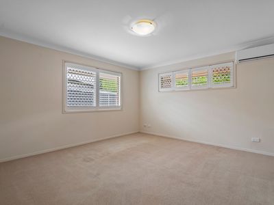 1 Butler Place, Redland Bay