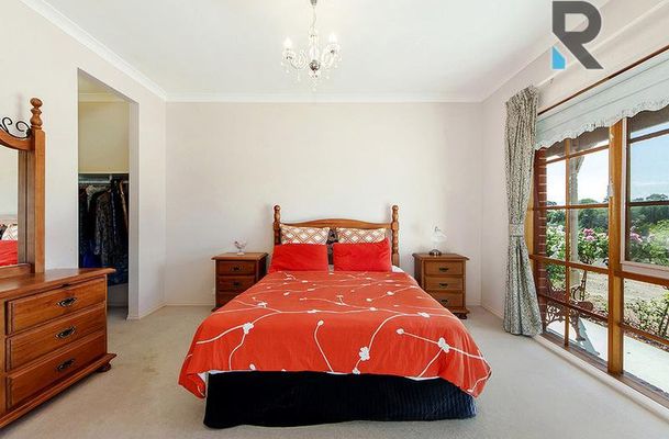 25 Forest Red Gum Drive, Mickleham