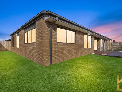 127 Stanmore Crescent, Wyndham Vale