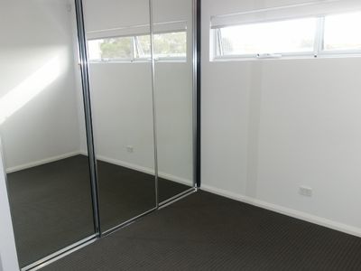 8/90 Albert Street, Osborne Park