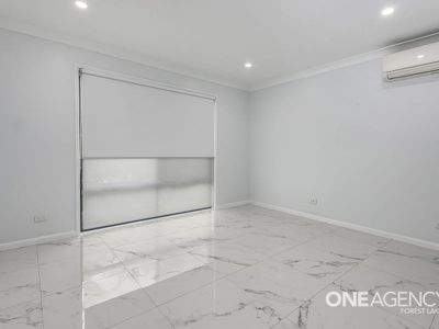 2 Green Pl, Durack