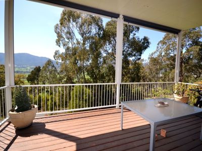 36 Sunrise Lane , Tawonga South