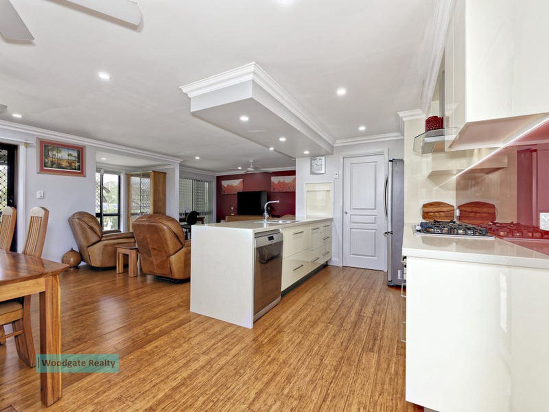 16 Tailor St, Woodgate