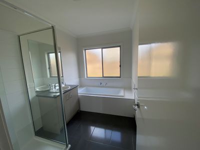 111 Haze Drive, Point Cook