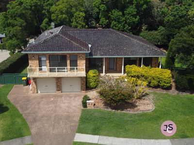 1 Jenny Close, Elermore Vale